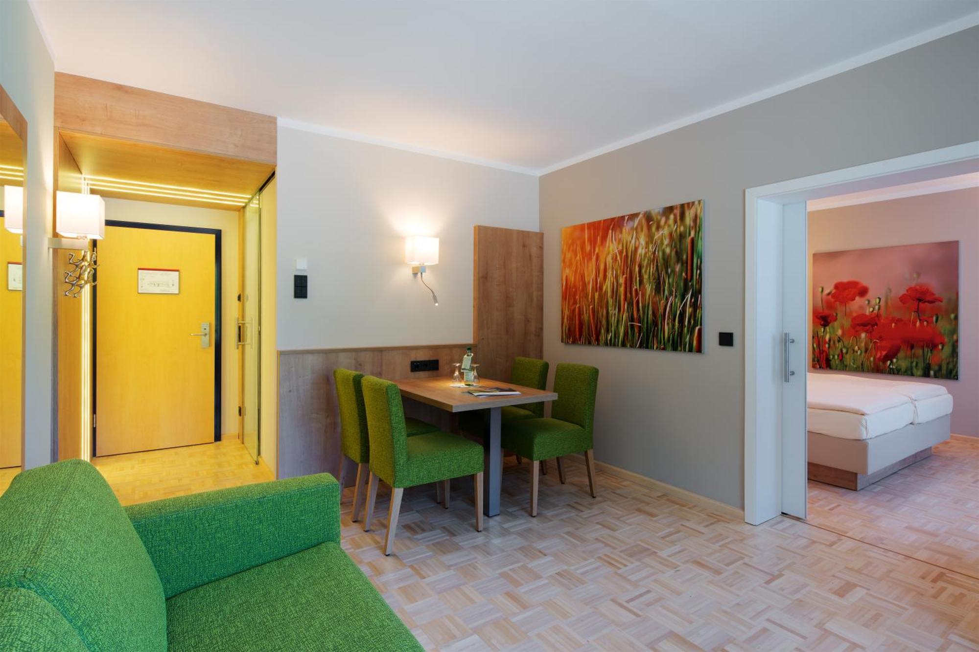 Bio-Seehotel Zeulenroda מראה חיצוני תמונה