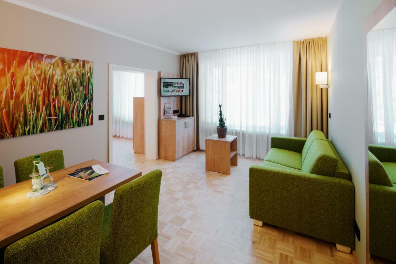 Bio-Seehotel Zeulenroda מראה חיצוני תמונה